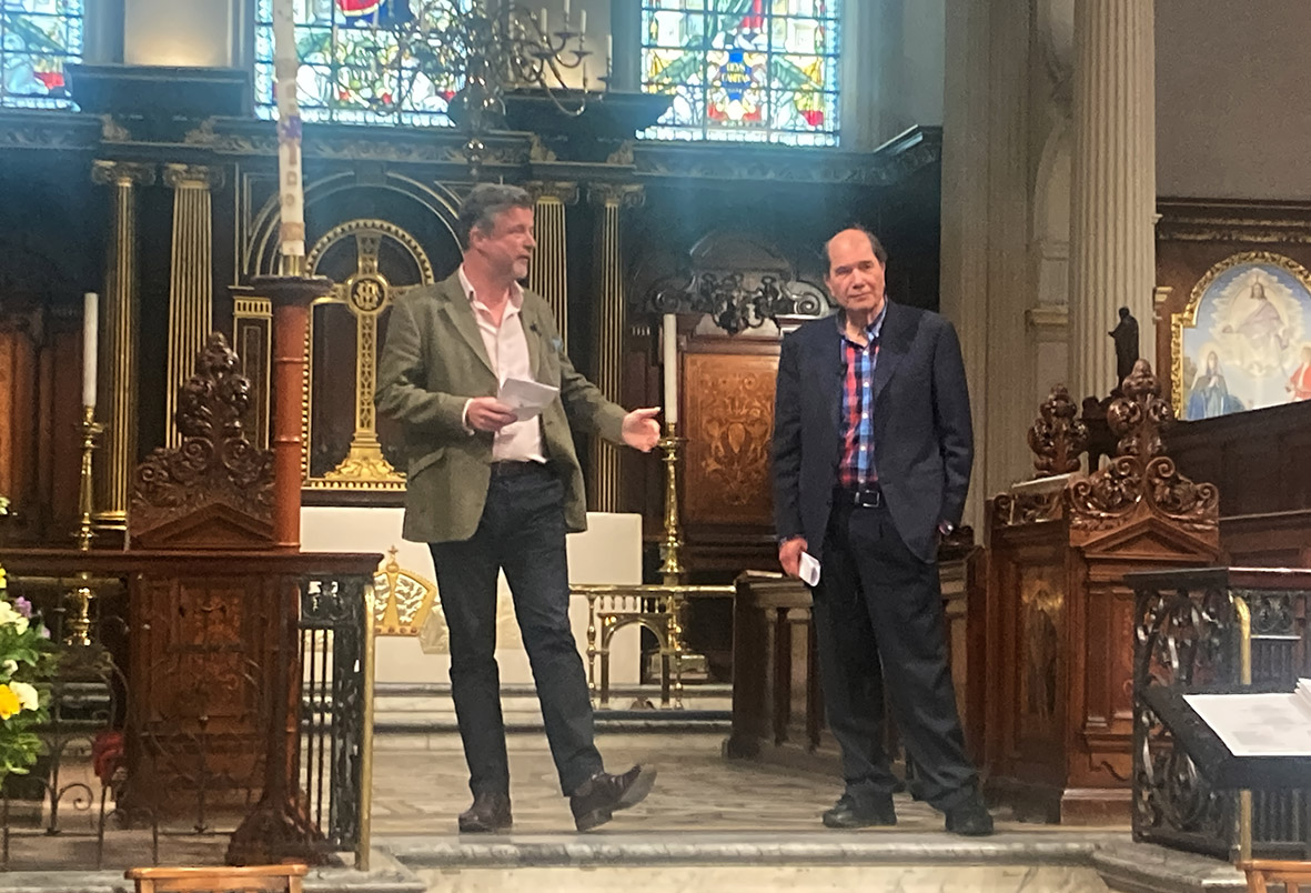 Petroc Trelawny and Michael Berkeley at the LFCCM Berkeley Celebration in Hampstead Parish Church on 22 May 2023 (Photograph Edesio Fernandes).